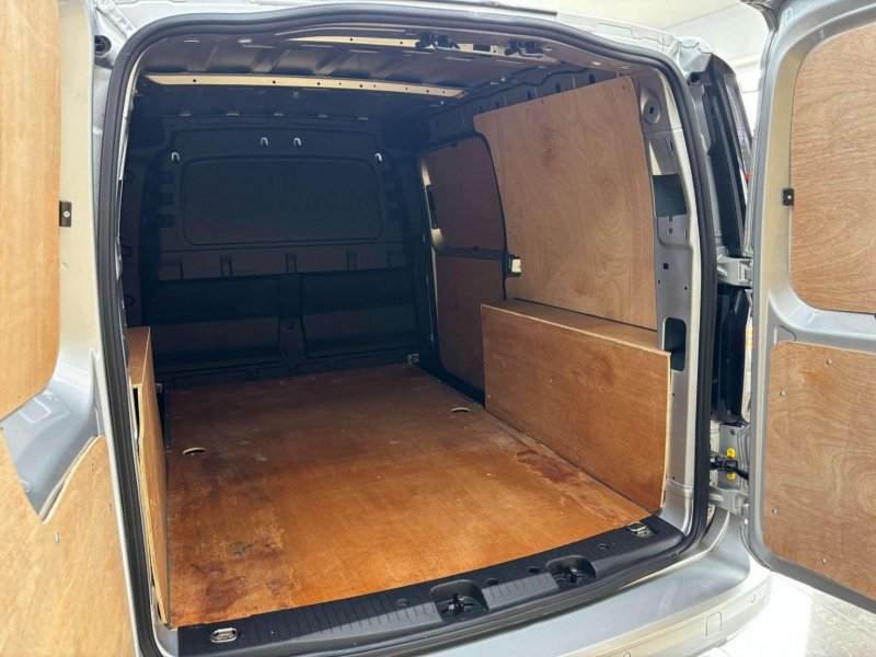 VOLKSWAGEN CADDY MAXI