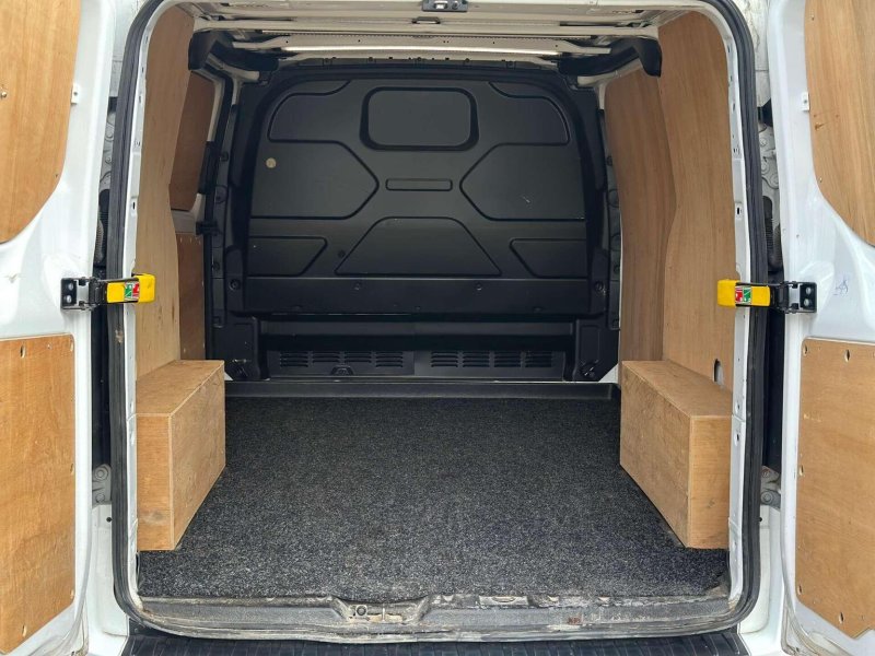 FORD TRANSIT CUSTOM