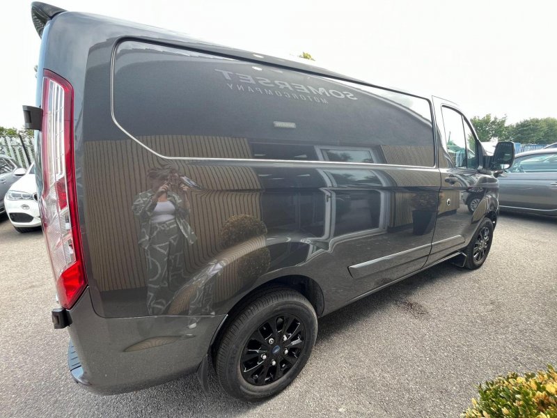 FORD TRANSIT CUSTOM