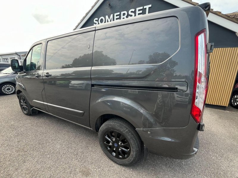 FORD TRANSIT CUSTOM