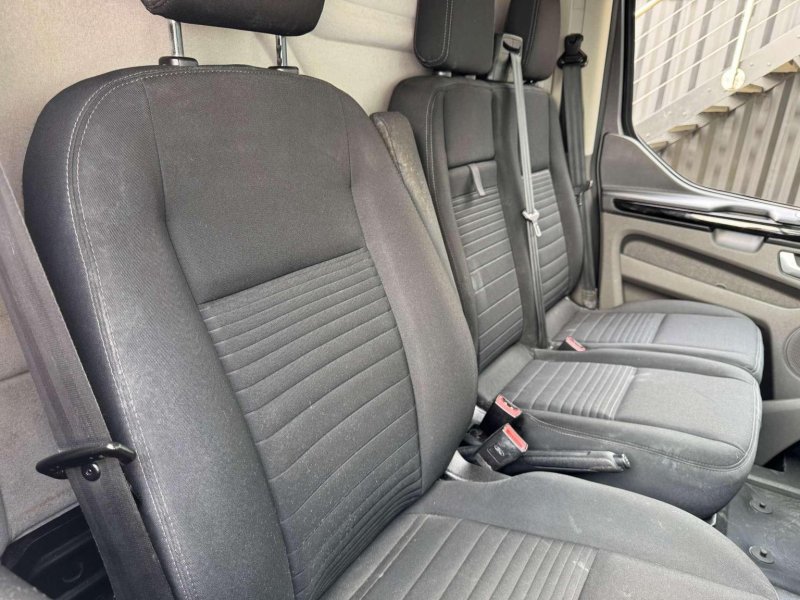 FORD TRANSIT CUSTOM