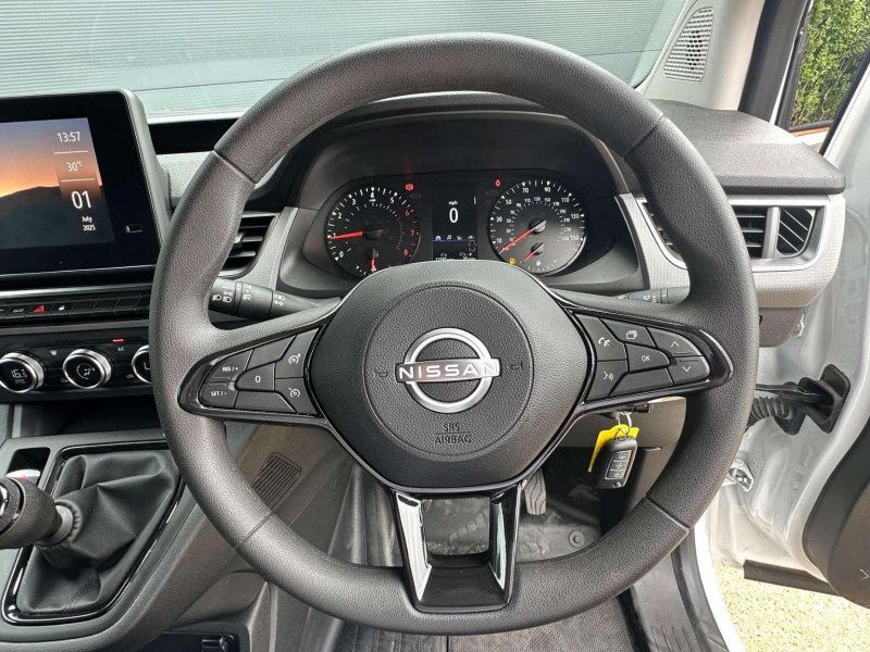 NISSAN TOWNSTAR