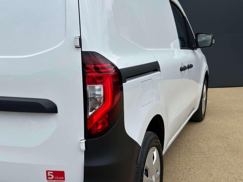 NISSAN TOWNSTAR