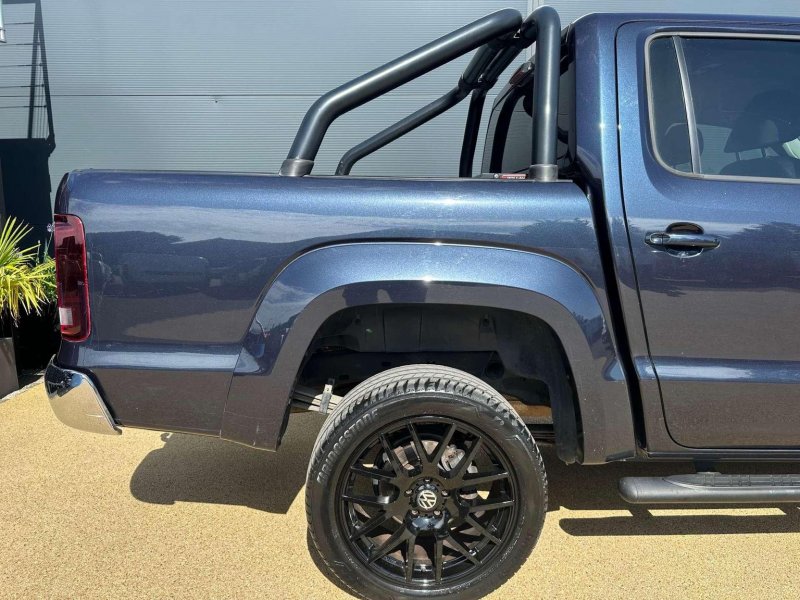 VOLKSWAGEN AMAROK