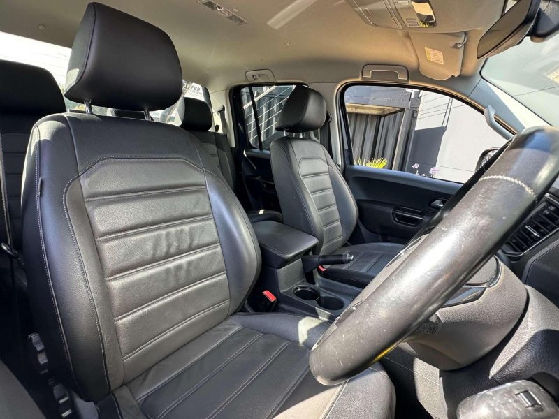 VOLKSWAGEN AMAROK