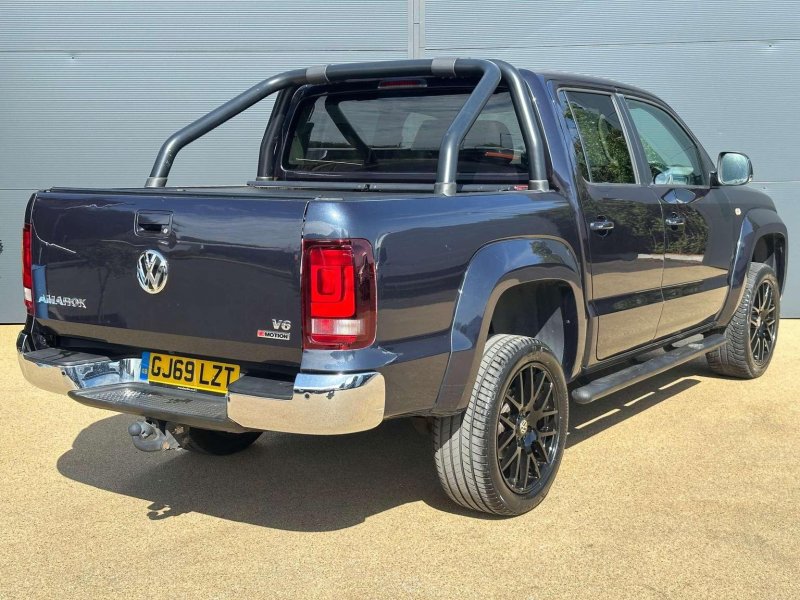 VOLKSWAGEN AMAROK