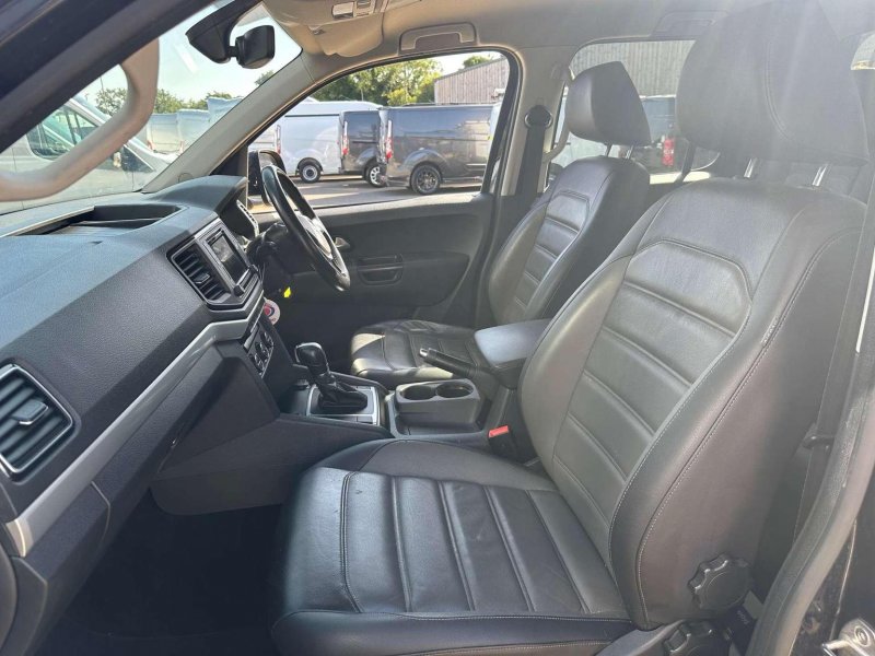 VOLKSWAGEN AMAROK