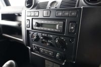LAND ROVER DEFENDER 90