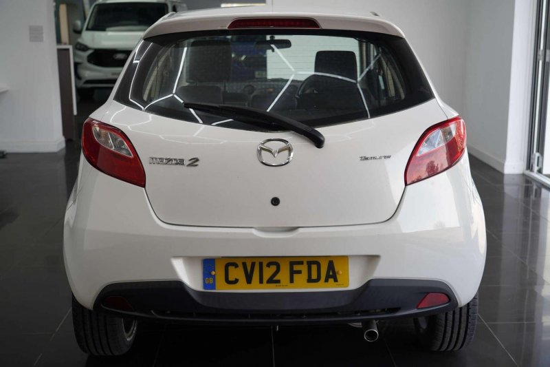 MAZDA MAZDA2