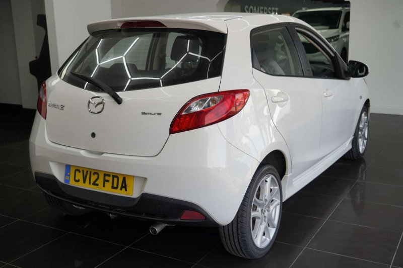 MAZDA MAZDA2