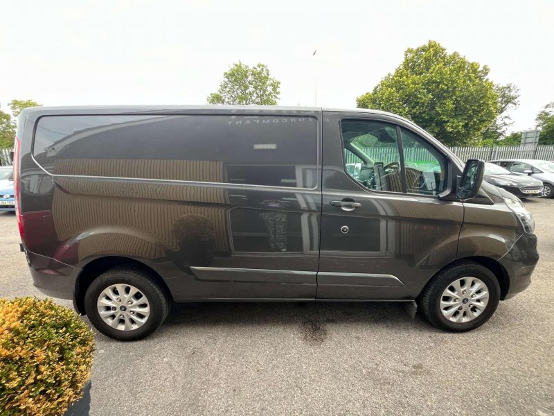 FORD TRANSIT CUSTOM