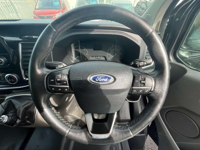 FORD TRANSIT CUSTOM