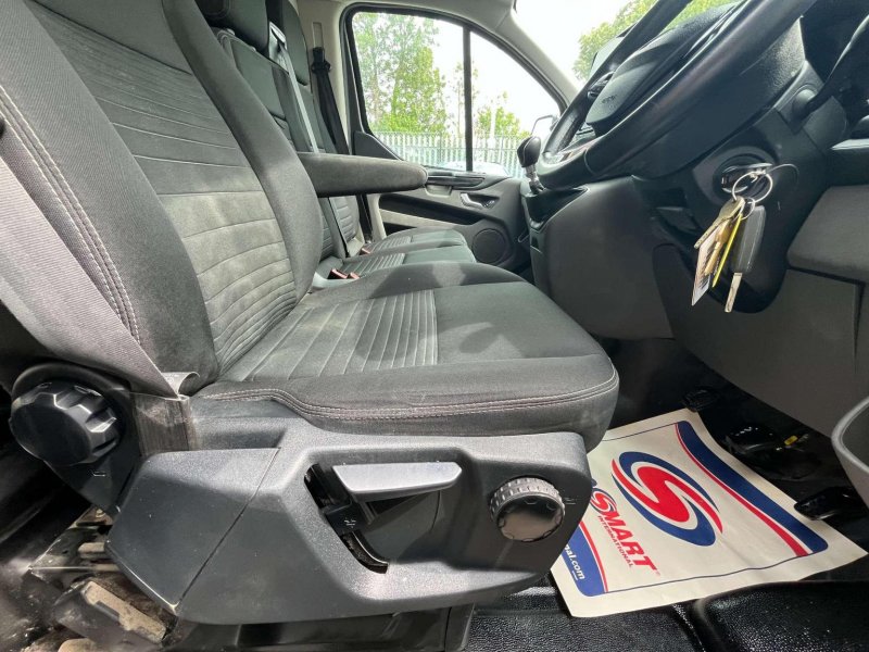 FORD TRANSIT CUSTOM