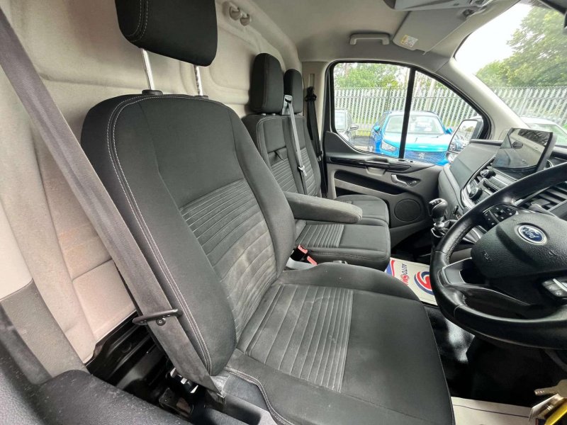 FORD TRANSIT CUSTOM