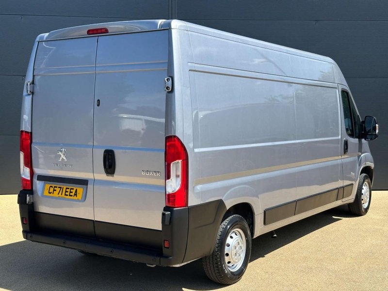 PEUGEOT BOXER