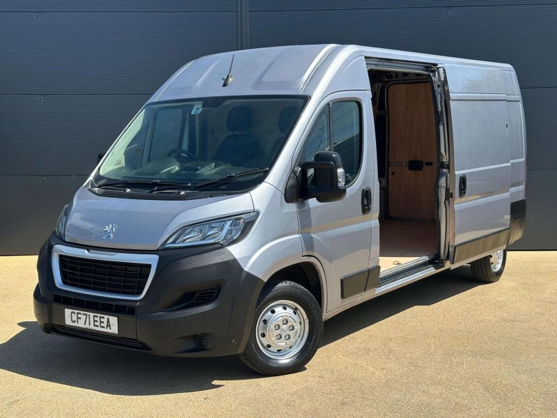 PEUGEOT BOXER