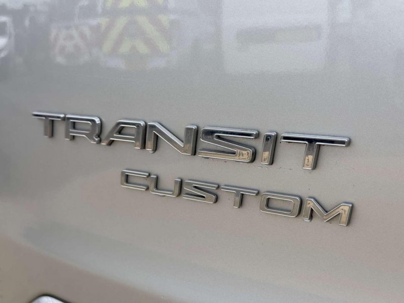 FORD TRANSIT CUSTOM