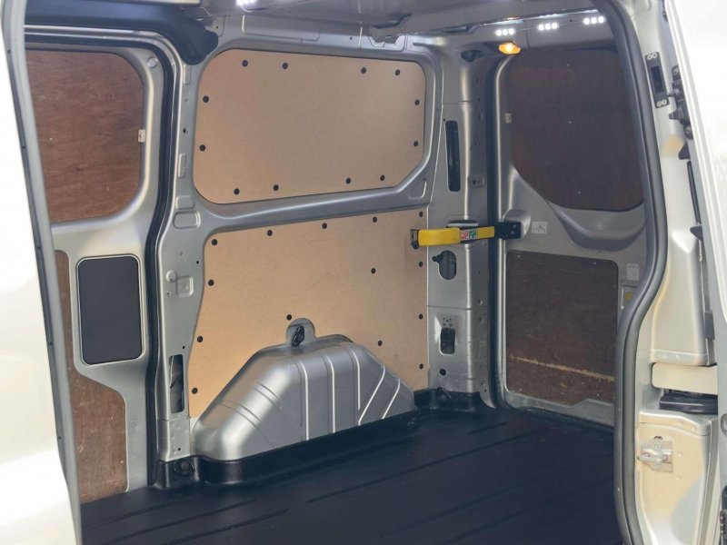 FORD TRANSIT CUSTOM