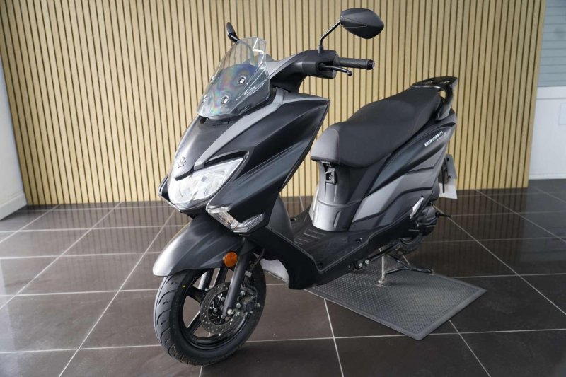 SUZUKI BURGMAN