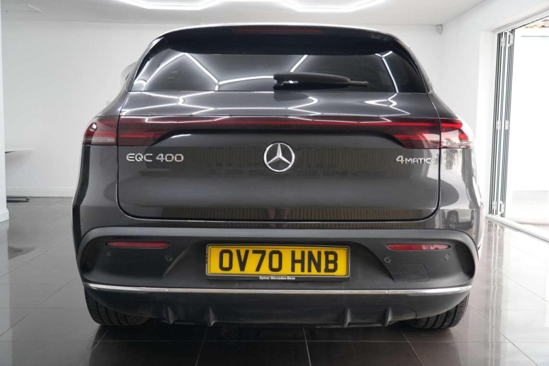 MERCEDES-BENZ EQC