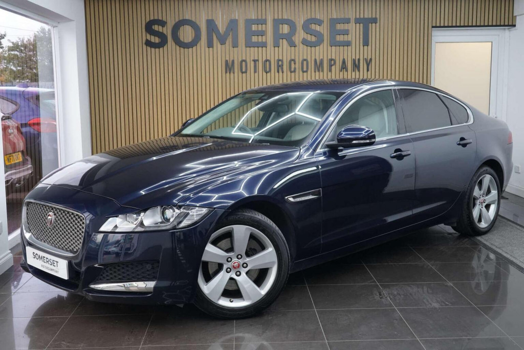 2017 Jaguar XF